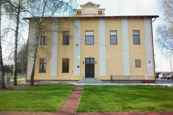 Budova ZUŠ Bedřicha Smetany ve Stonavě